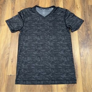 Adidas Mens Team Issue Climalite Short Sleeve V Neck ShirtGray Pattern Size M